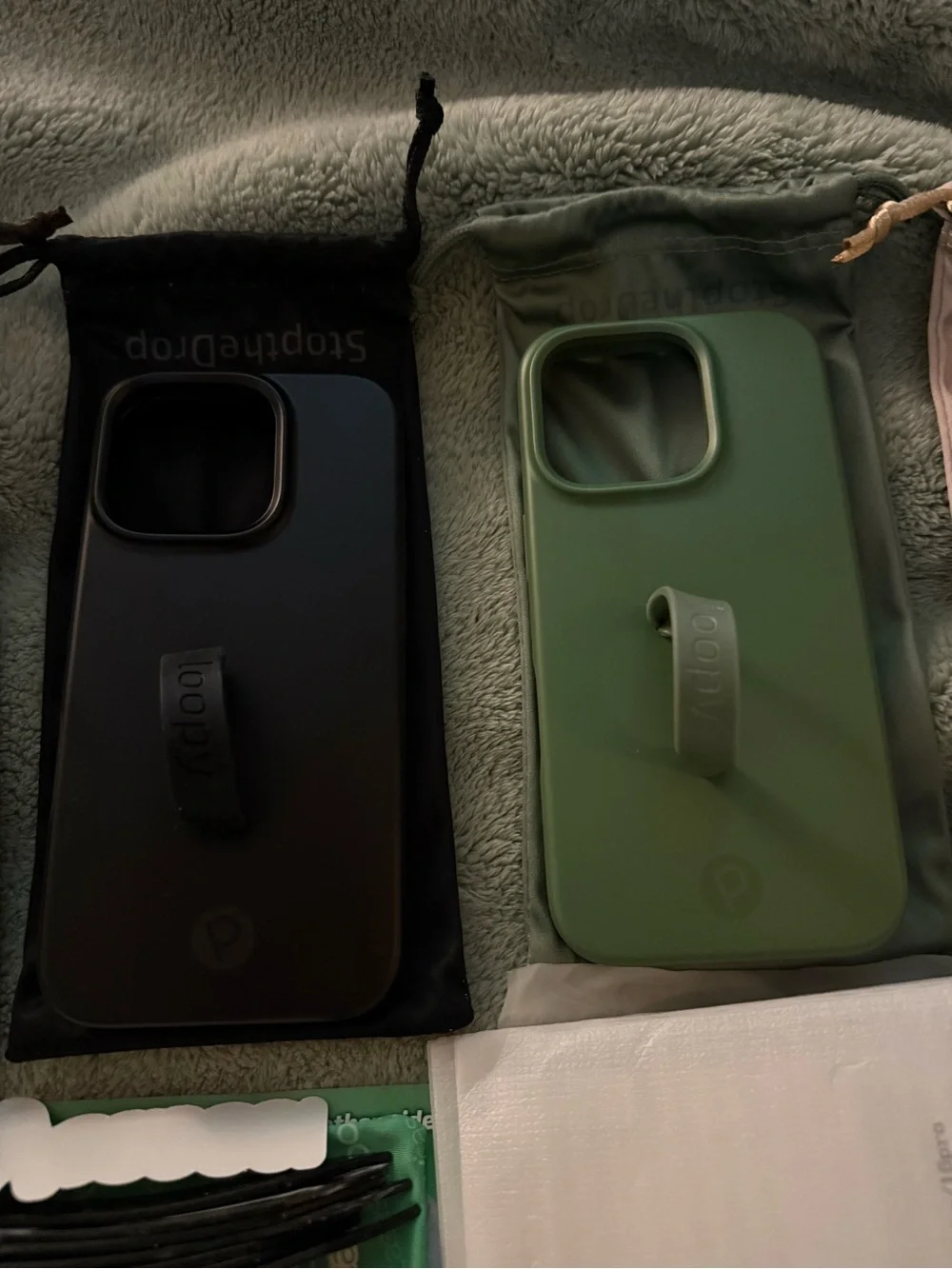 Loopy Case iPhone 16 Pro Bundle